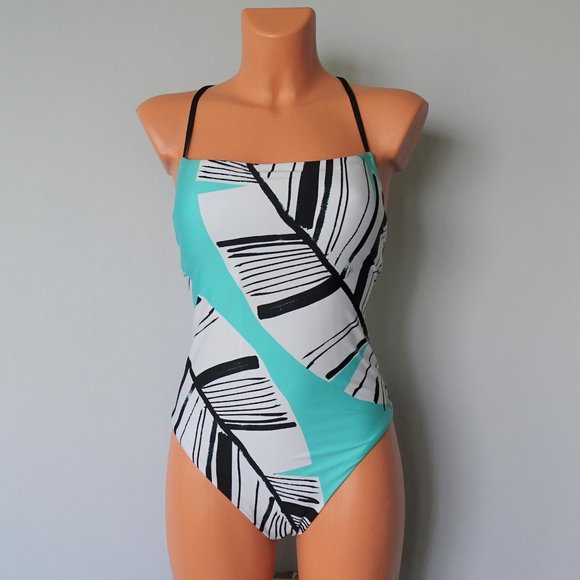 Trina Turk Other - Trina Turk Copacabana High Leg One Piece Swimsuit